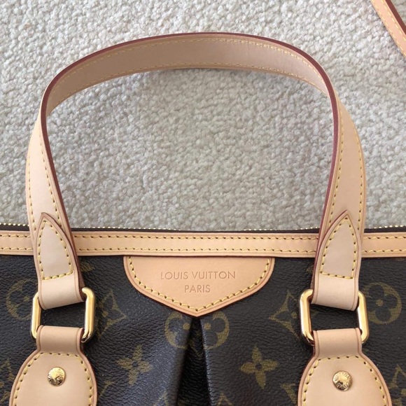 ❌❌SOLD❌❌Louis vuitton pallermo in brand new condition $2,000 comes with strap - Picture 5 of 14